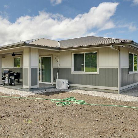 Keaau Getaway With Patio, 3 Mi To Shipman Beach! Exterior photo
